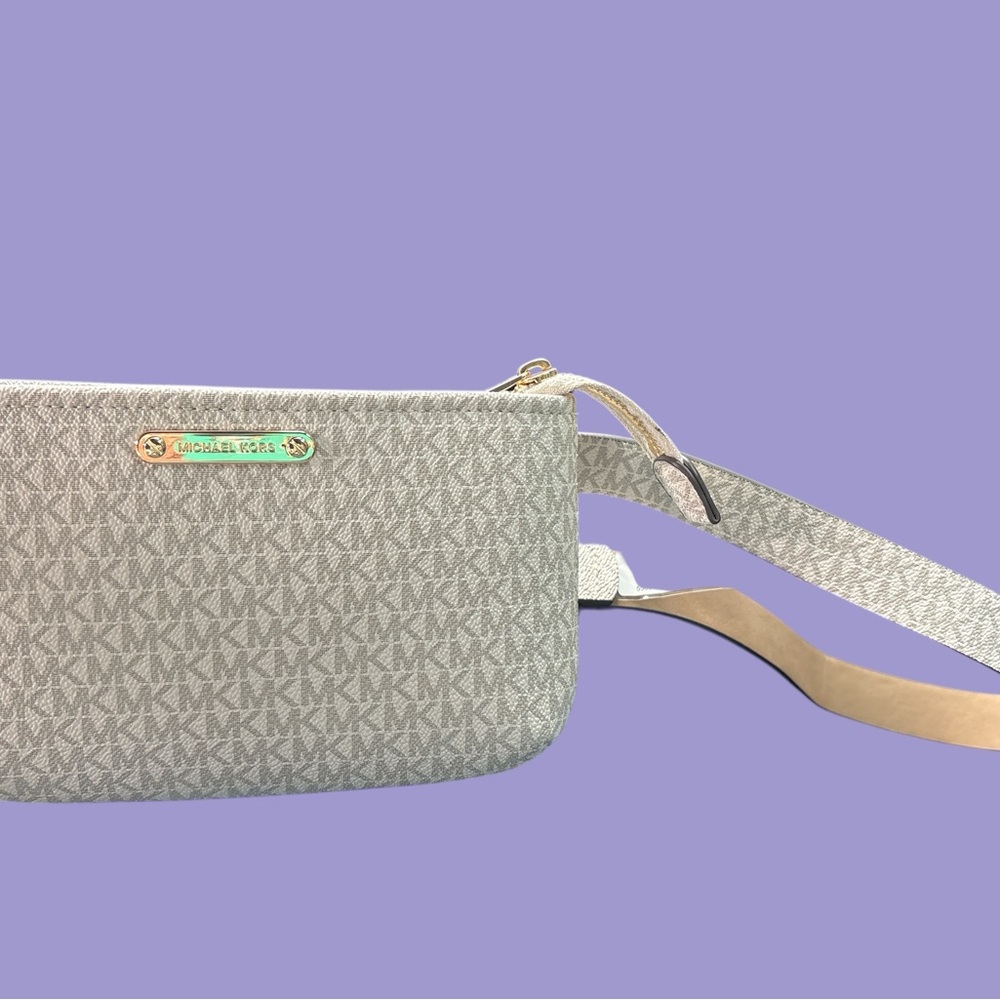 Michael Kors Gray Fanny  Bag with Textured Pattern